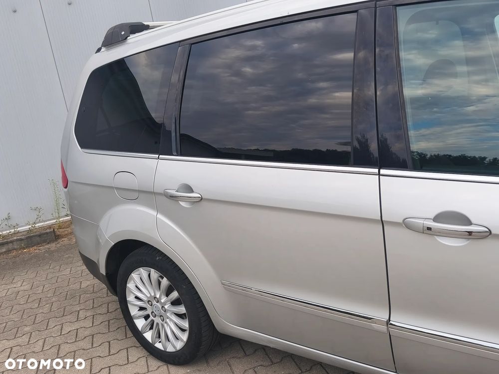 Ford Galaxy 2.0 TDCi Titanium - 14