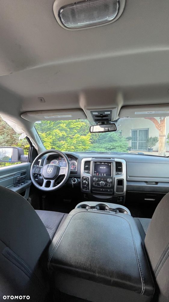 Dodge RAM 5.7 4x4 - 36