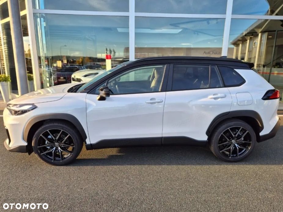 Toyota Corolla Cross - 2
