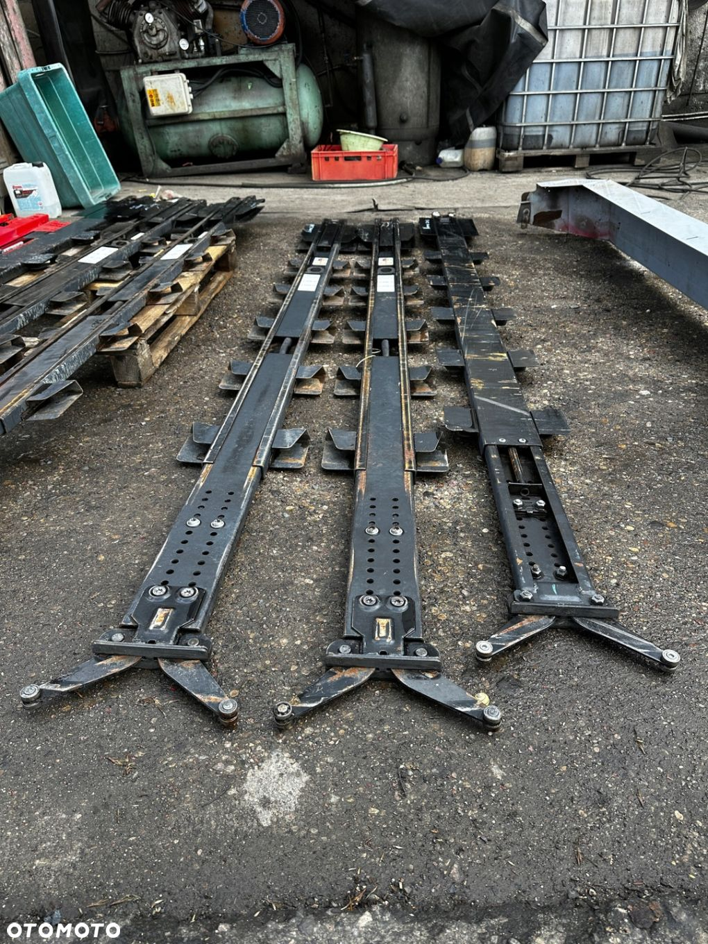 Konica Słupek Słup Regulowany Naczepy Naczepa Krone - 3