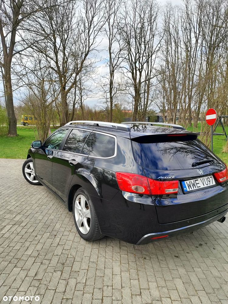 Honda Accord 2.0 Executive - 13