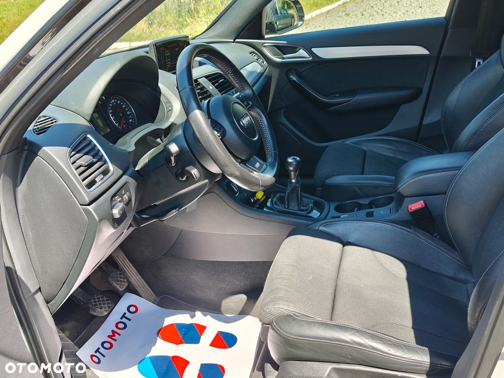 Audi Q3 2.0 TDI sport - 11
