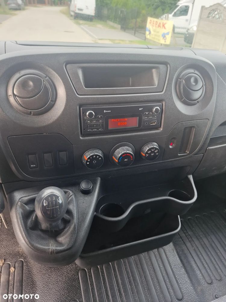 Renault Master - 18