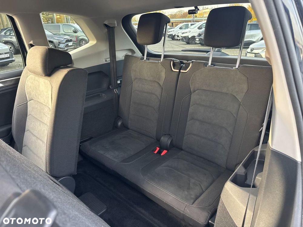 Volkswagen Tiguan Allspace 2.0 TDI 4Mot SCR Highline DSG 7os - 19