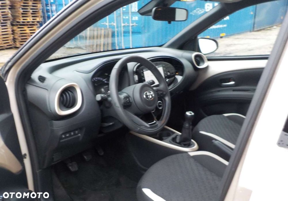 Toyota Aygo X - 23