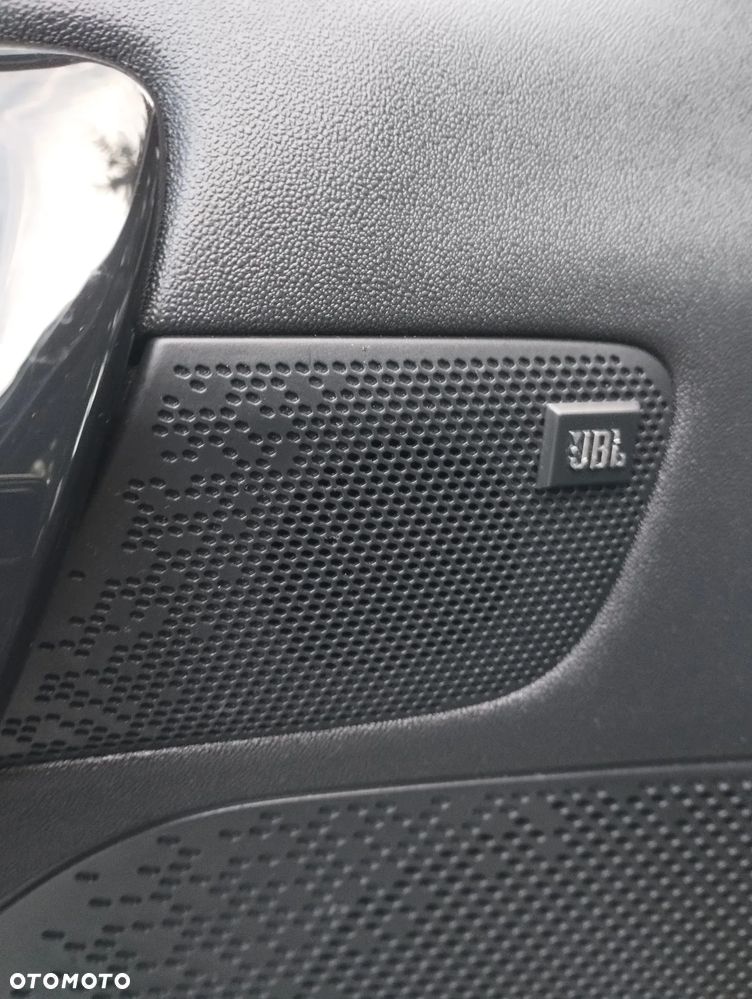 Peugeot 2008 BlueHDi FAP 120 STOP & START GT-Line Edition - 25