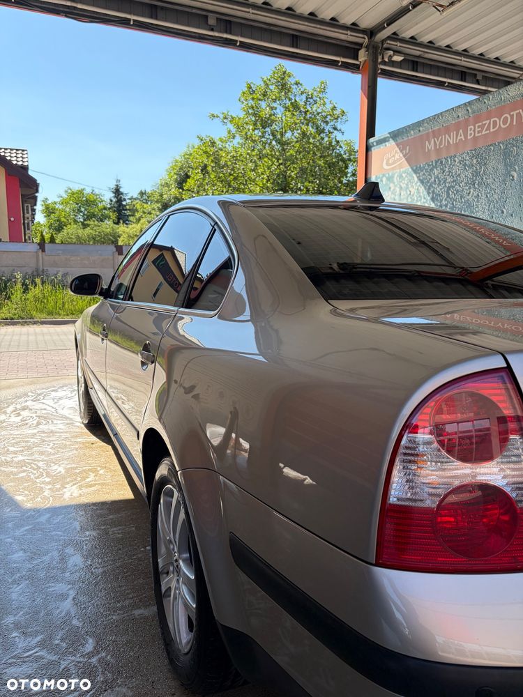 Volkswagen Passat 2.0 Comfortline - 6