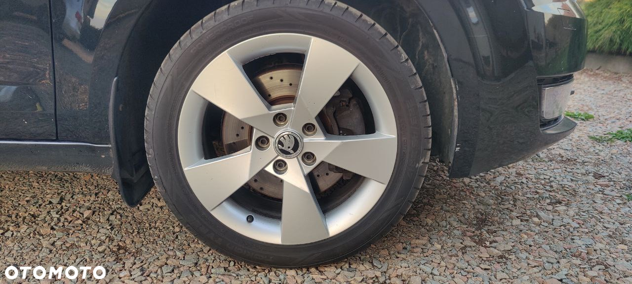 Skoda Octavia 1.8 TSI Elegance DSG - 25