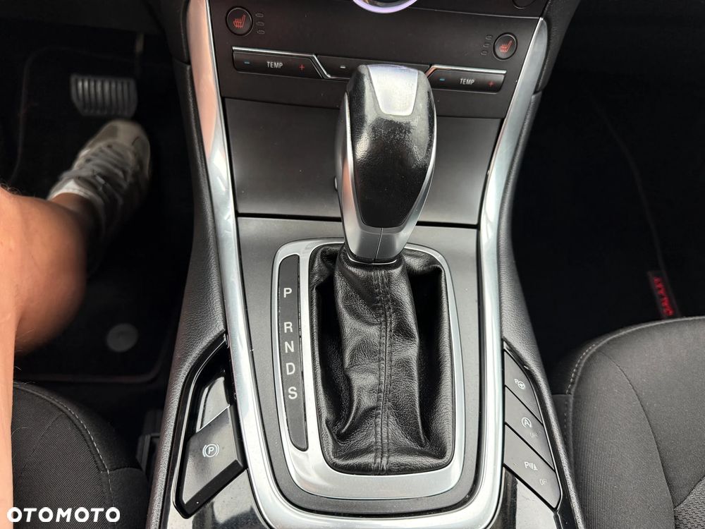 Ford Galaxy 2.0 TDCi 4WD Titanium PowerShift - 33