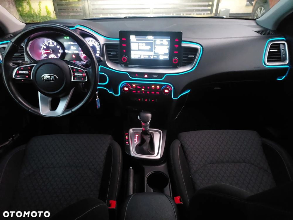 Kia XCeed 1.4 T-GDI OPF DCT7 SPIRIT - 16