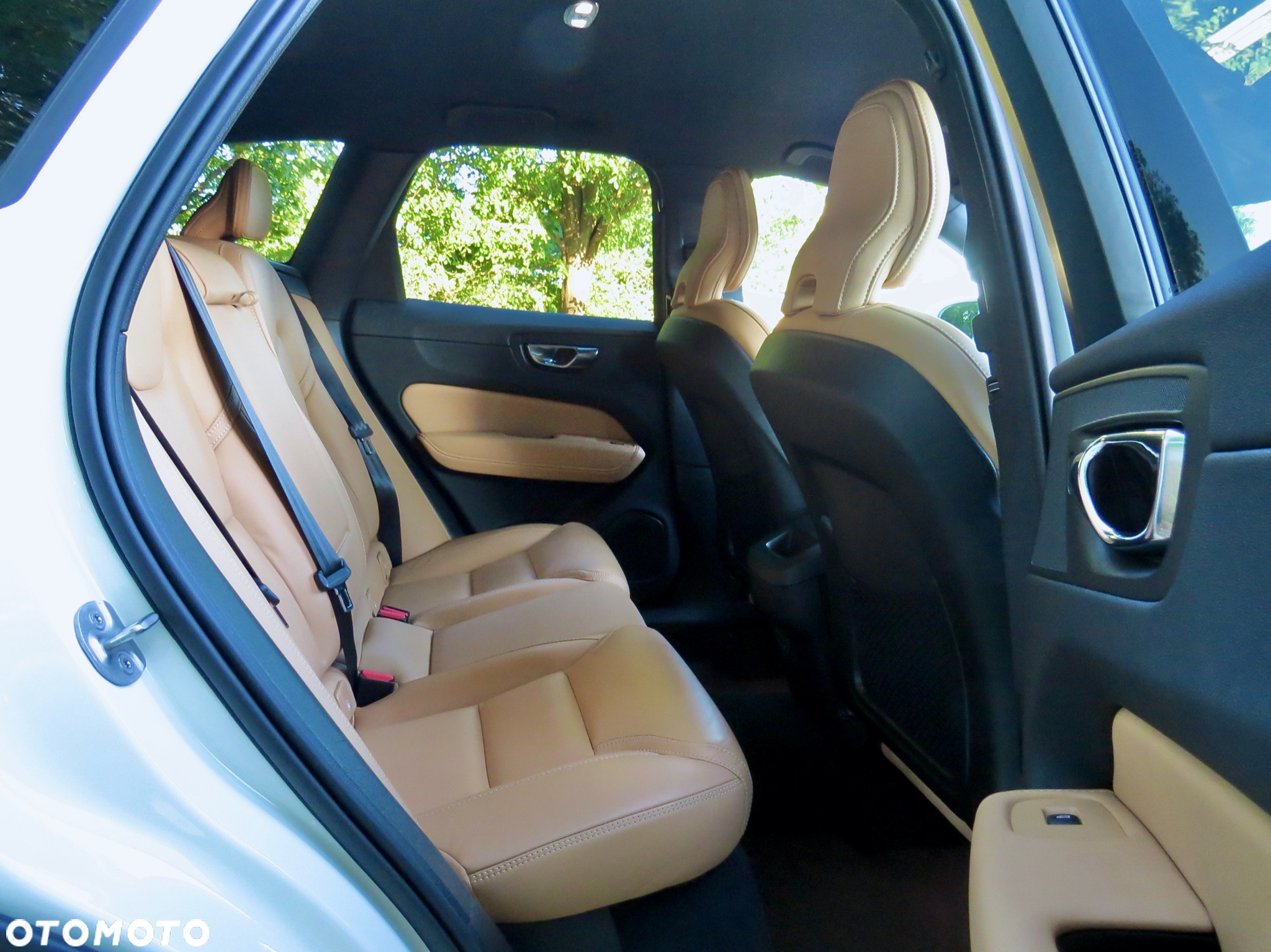Volvo XC 60 B4 D AWD Geartronic Inscription - 22