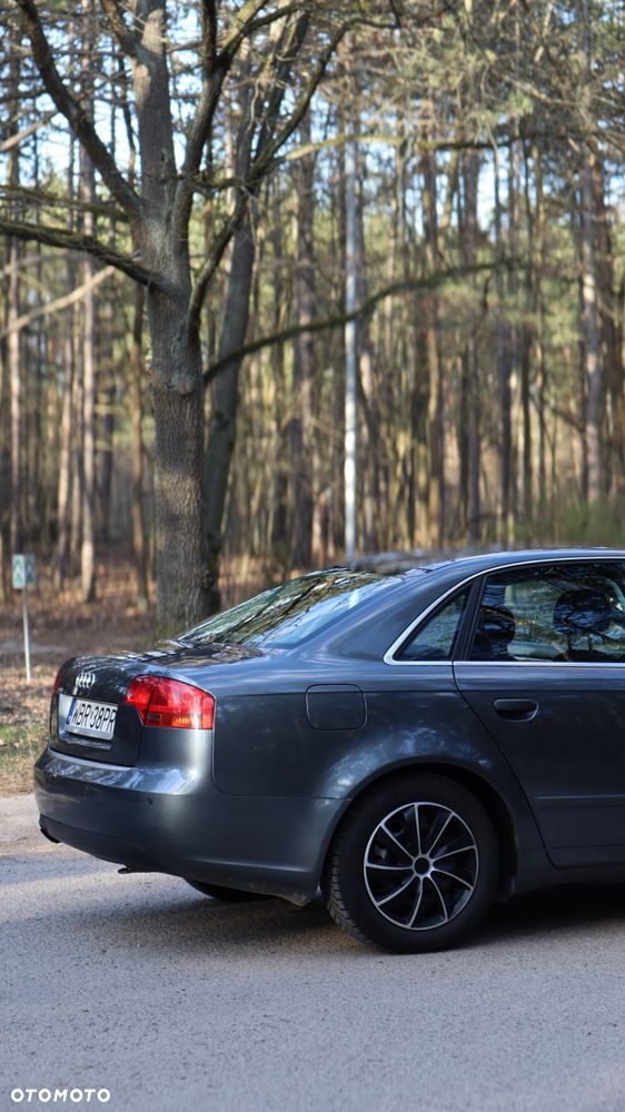 Audi A4 Limousine 1.9 TDI - 4