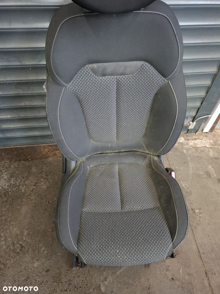 FOTEL PASAŻERA PRAWY RENAULT KADJAR AIRBAG PODUSZKA - 3