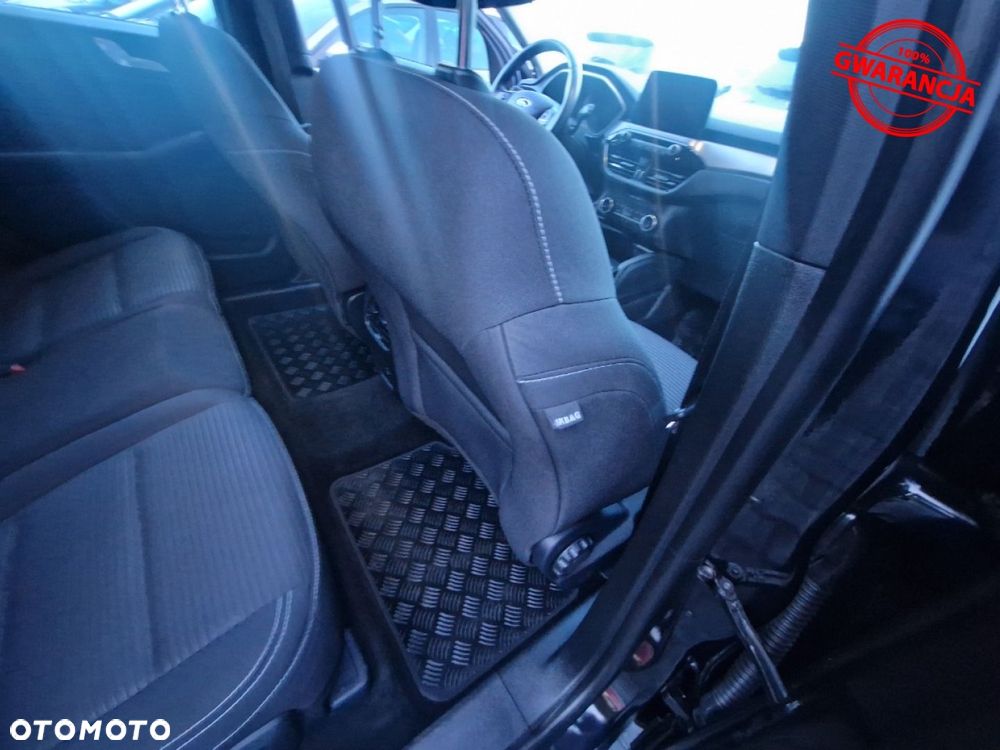 Ford Kuga - 28