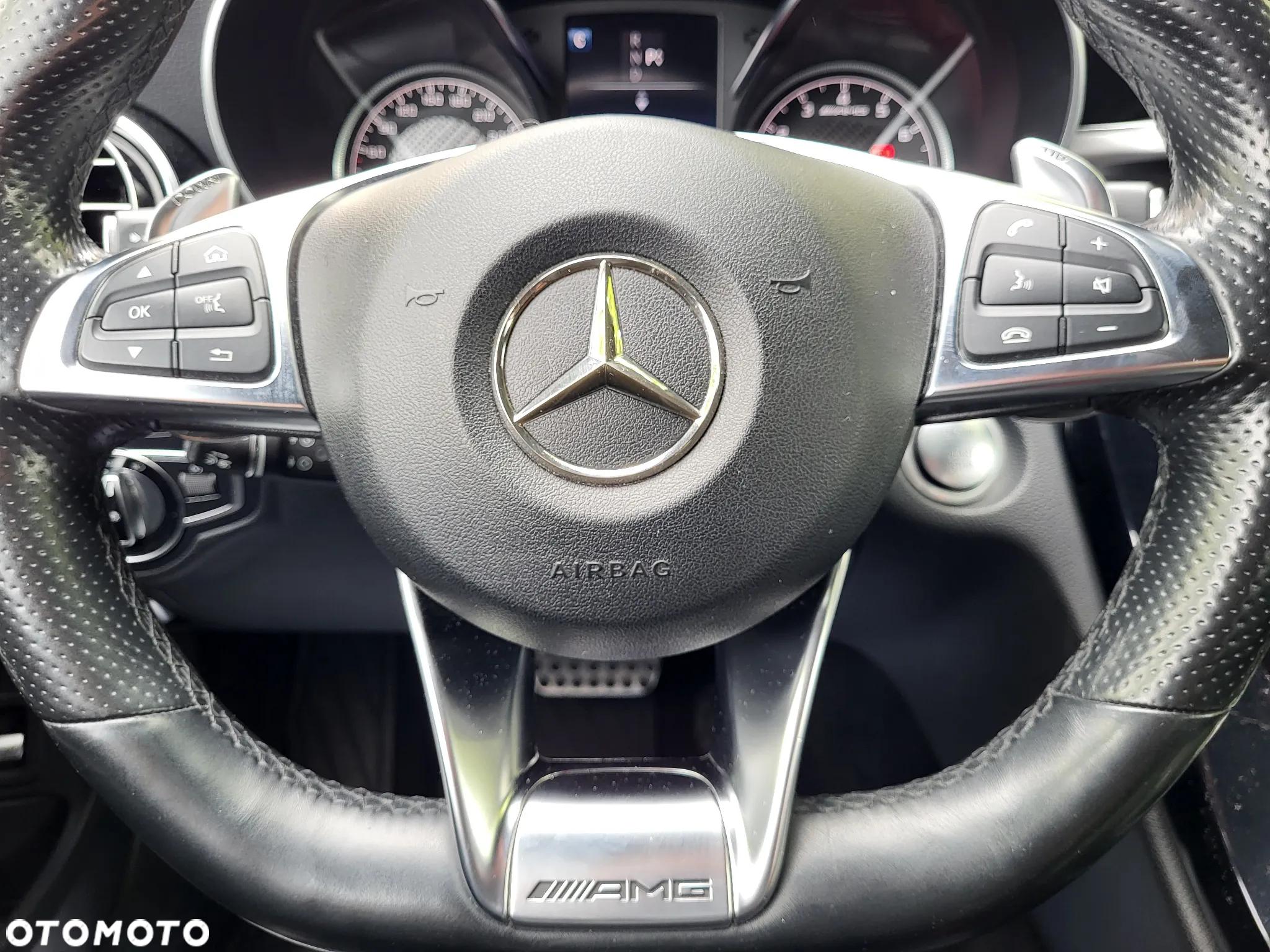 Mercedes-Benz Klasa C AMG 63 - 18