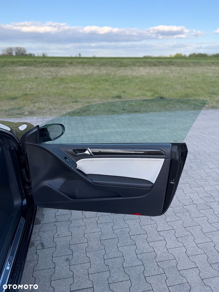 Volkswagen Golf - 16