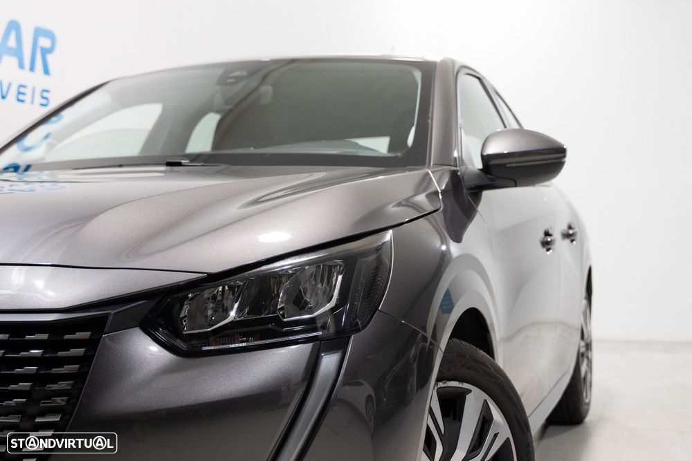Peugeot 208 1.2 PureTech Allure EAT8 - 5