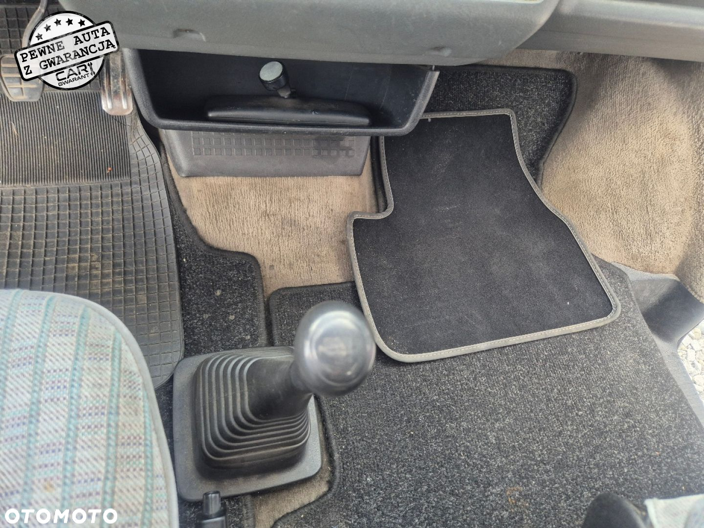 Volkswagen Multivan - 16