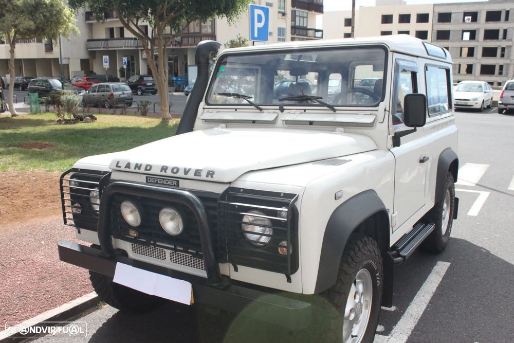 Land Rover Defender 110 2.5 TD5 Metal Top - 18