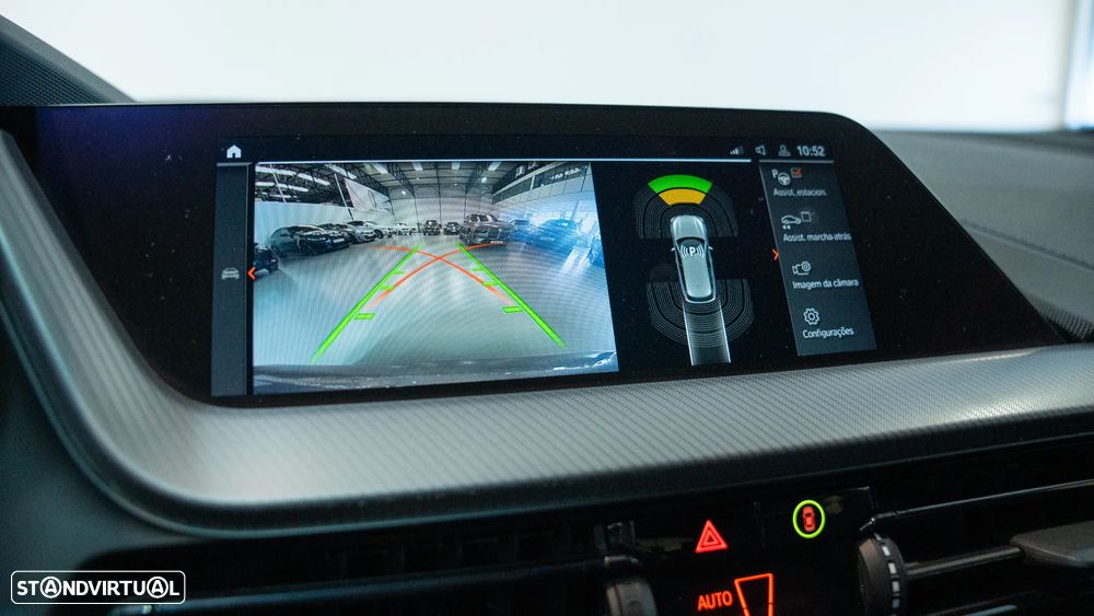 BMW 116 d Pack Desportivo M Auto - 11