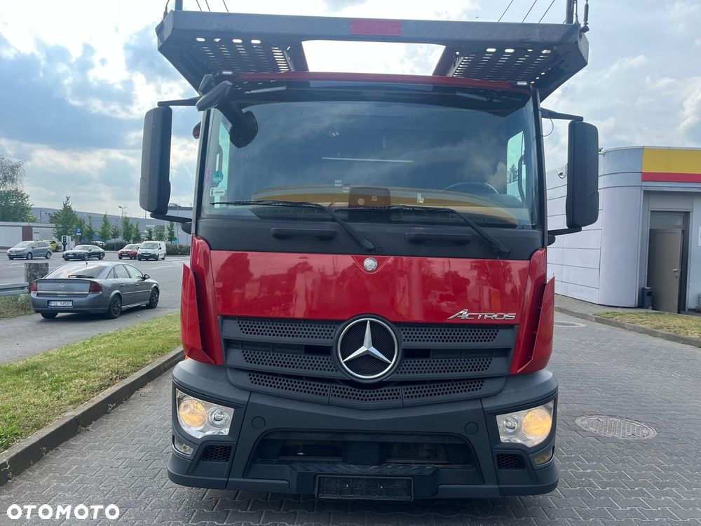 Mercedes-Benz ACTROS - 3