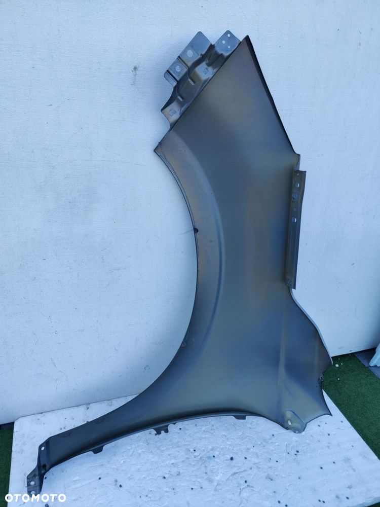 Błotnik przód prawy Subaru Forester 4 - 5