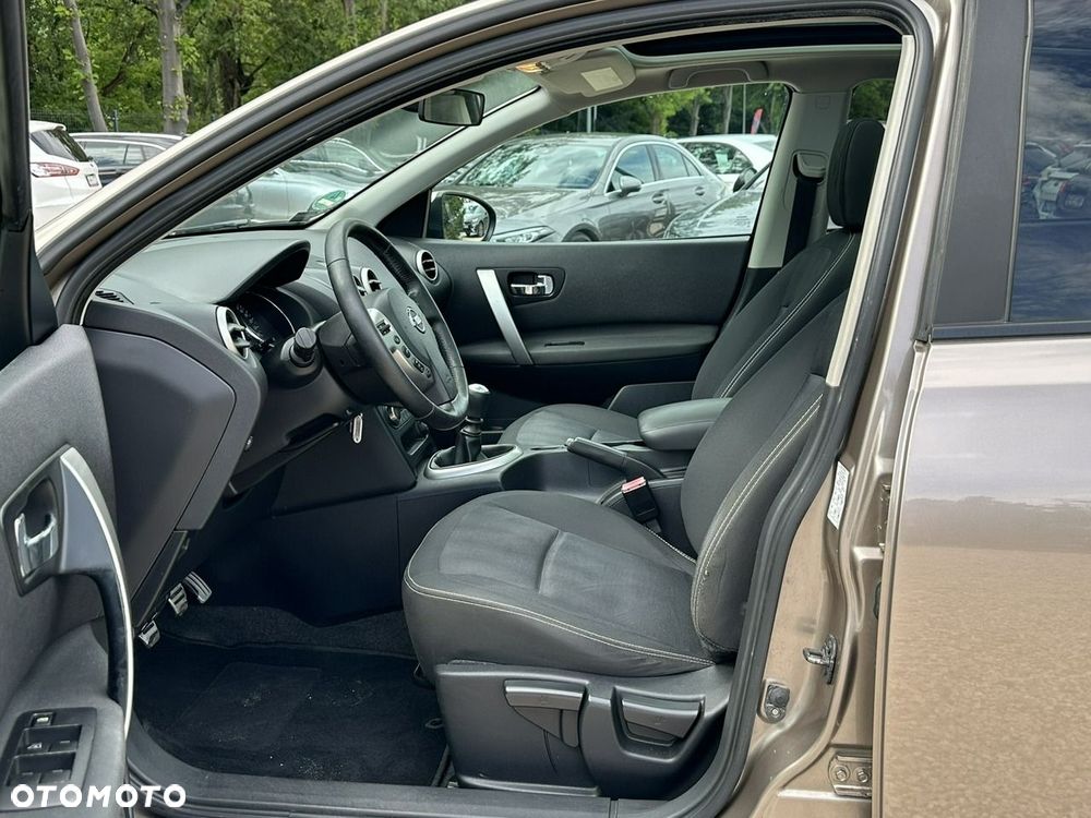Nissan Qashqai - 11