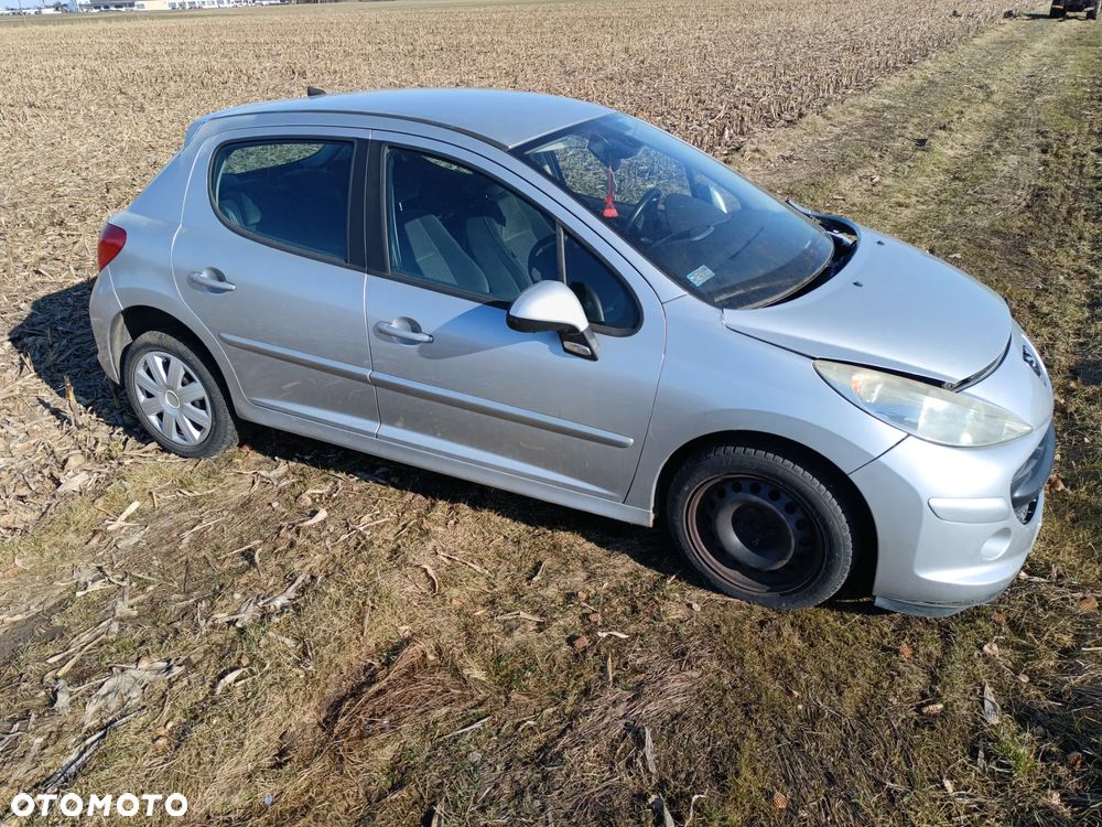 peugeot 207 na czesci kod farby EZRC silnik1.6hdi - 1