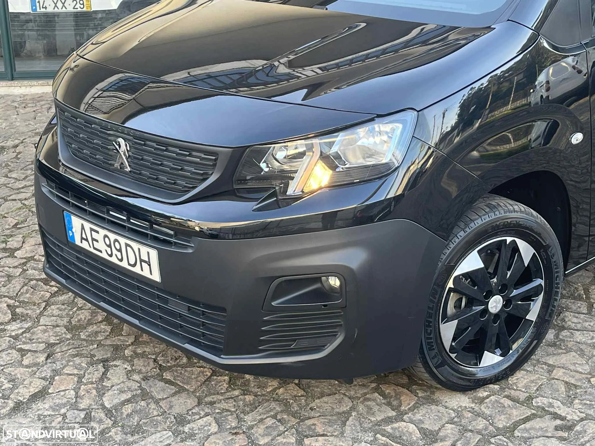 Peugeot Partner Premium Standard 1.5 BlueHDi 130cv - 2