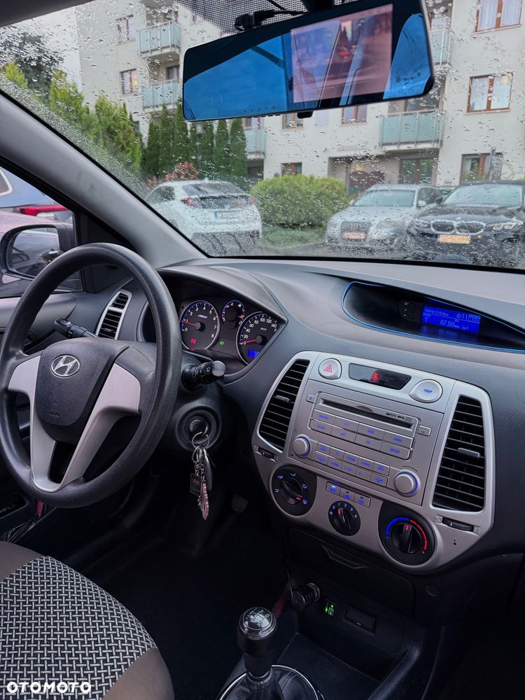 Hyundai i20 - 13