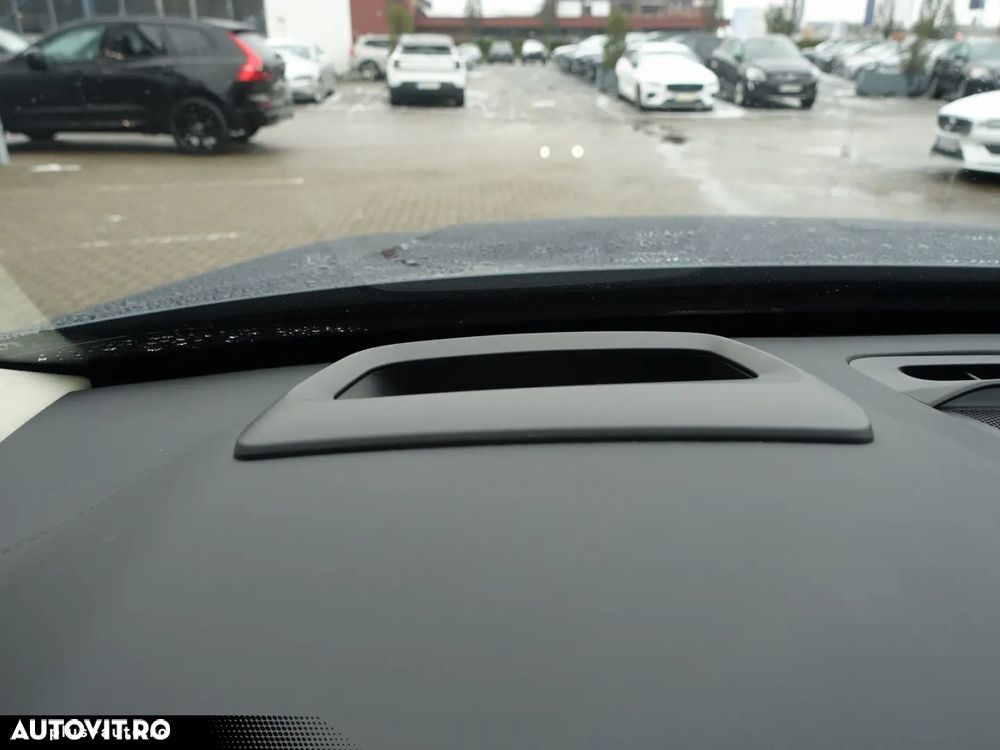 Volvo XC 90 T8 AWD Ultra Dark - 13