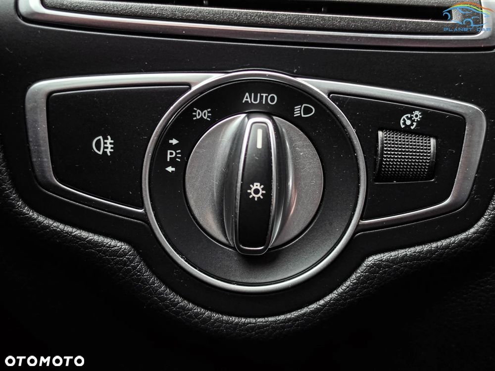 Mercedes-Benz GLC 220 d 4Matic 9G-TRONIC - 27