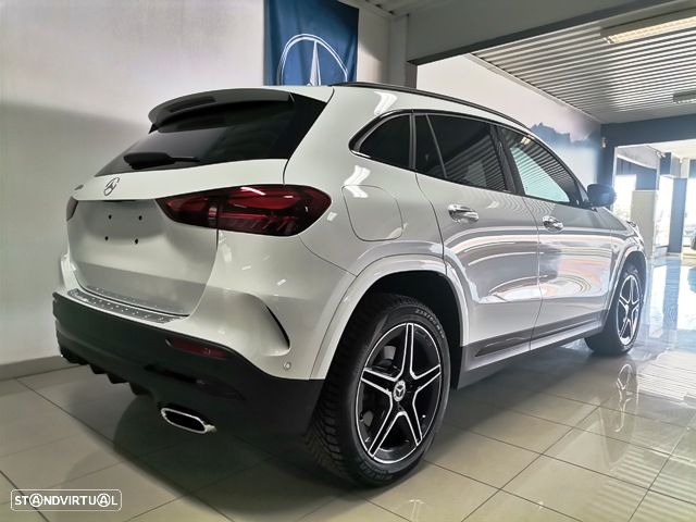 Mercedes-Benz GLA 250 e 8G-DCT AMG Line - 3