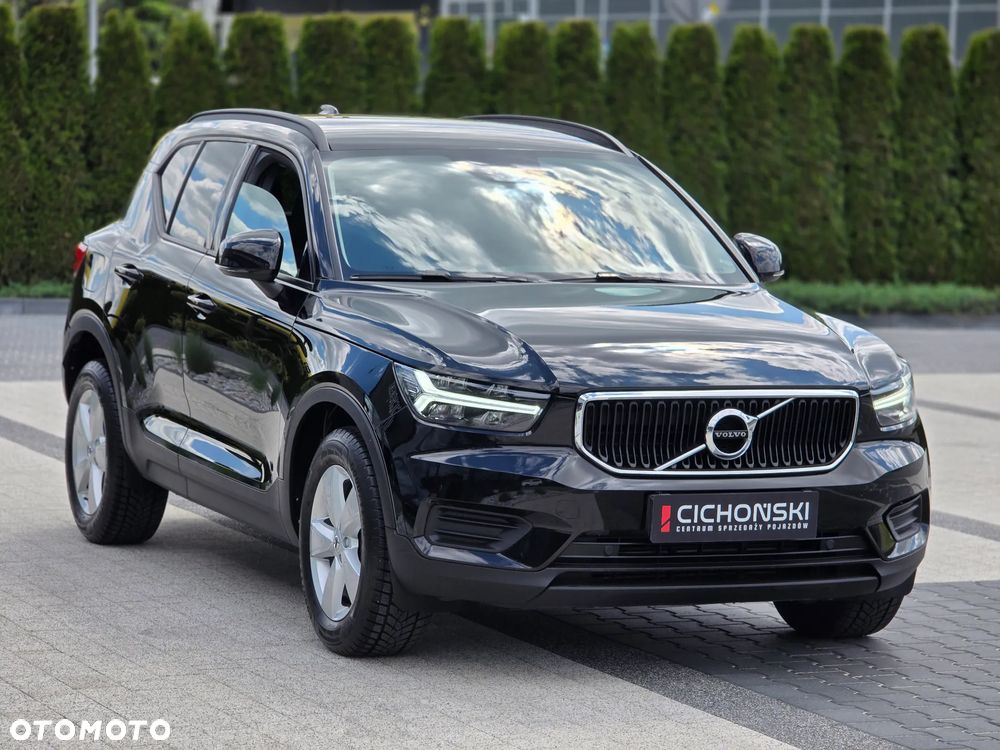 Volvo XC 40 T3 Momentum Pro - 22
