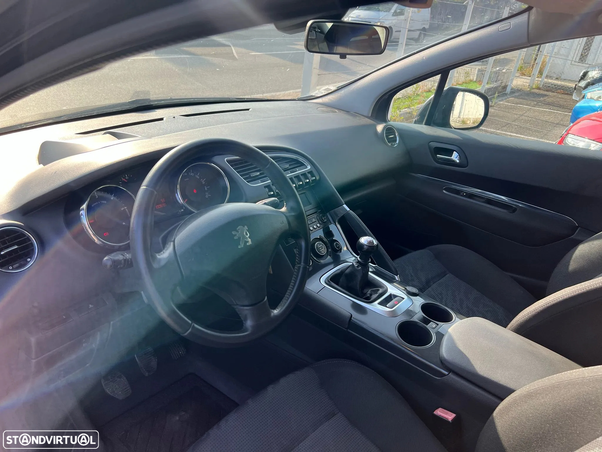 Peugeot 3008 1.6 HDi Sport - 8