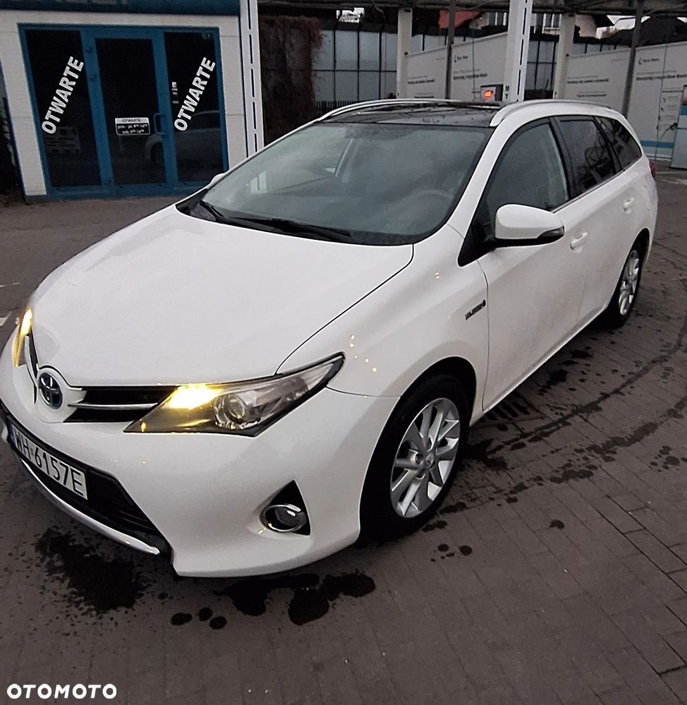Toyota Auris - 4