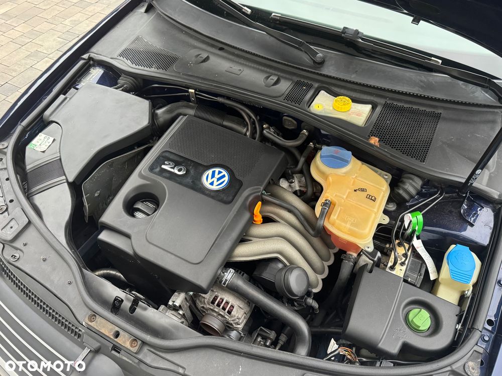 Volkswagen Passat 2.0 Exclusive - 40