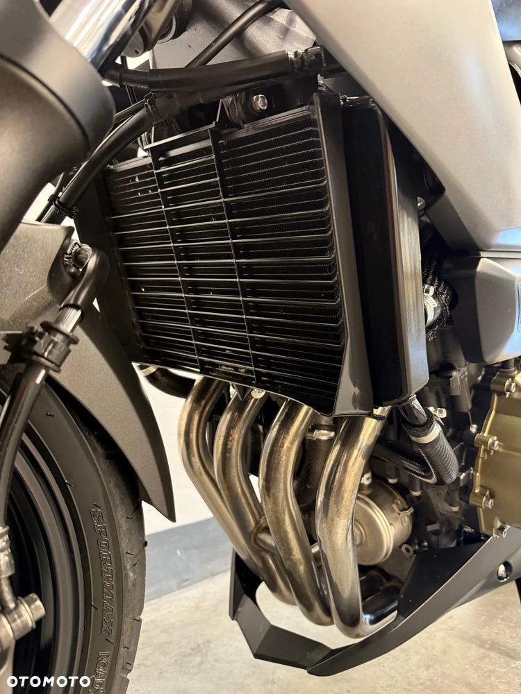 Yamaha XJ - 26