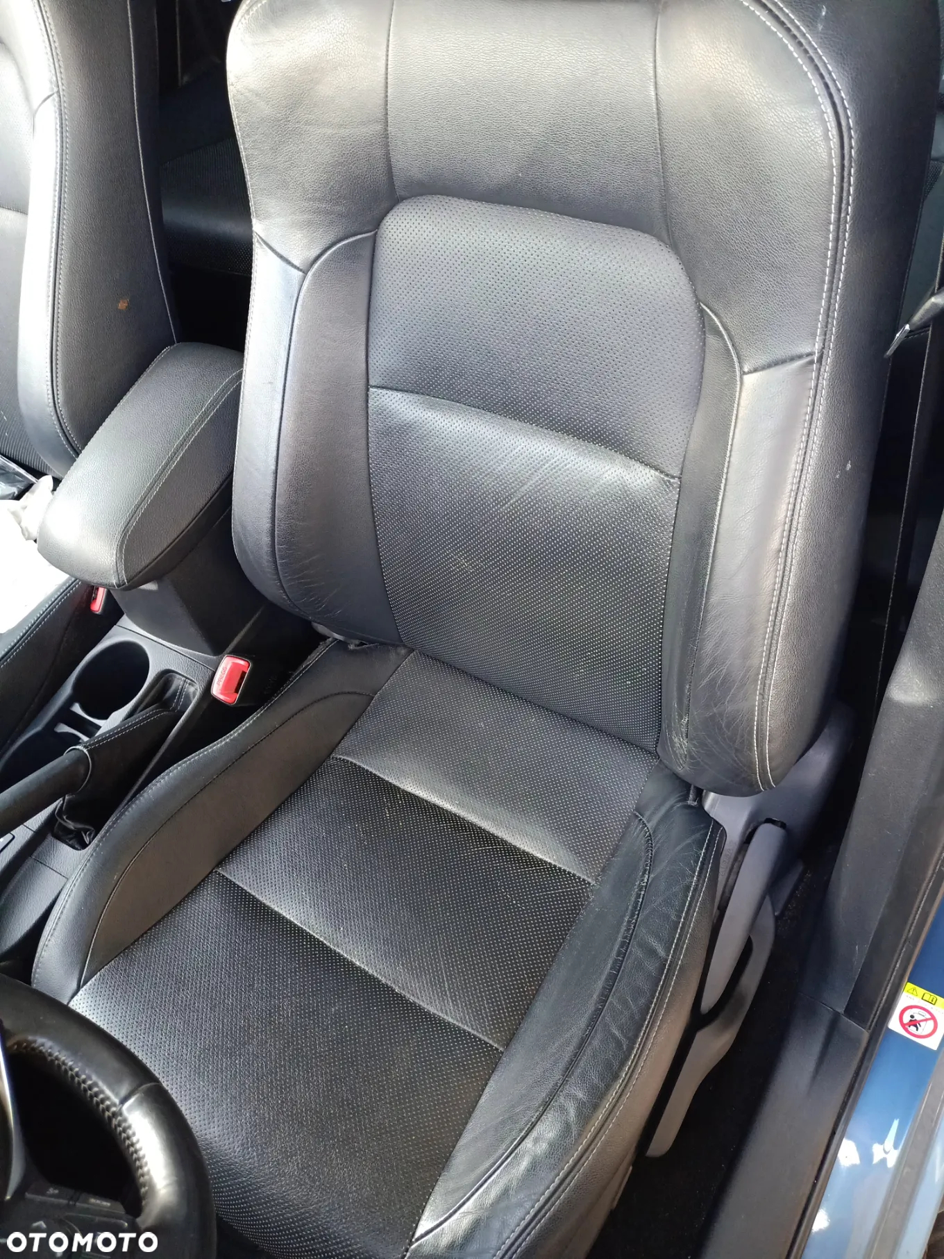 Toyota Auris Hybrid 135 Prestige - 31