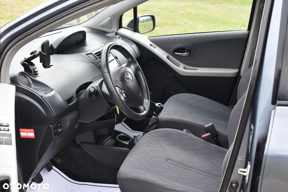 Toyota Yaris 1.33 VVT-i Life - 15