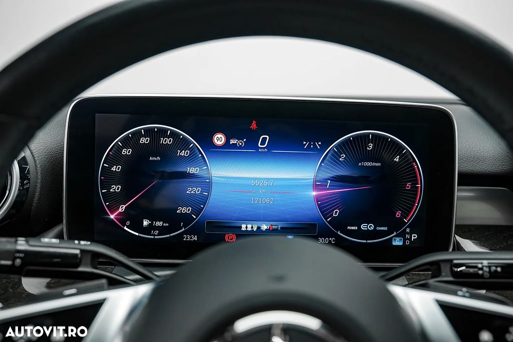 Mercedes-Benz C 220 d 9G-TRONIC 4Matic Avantgarde - 18
