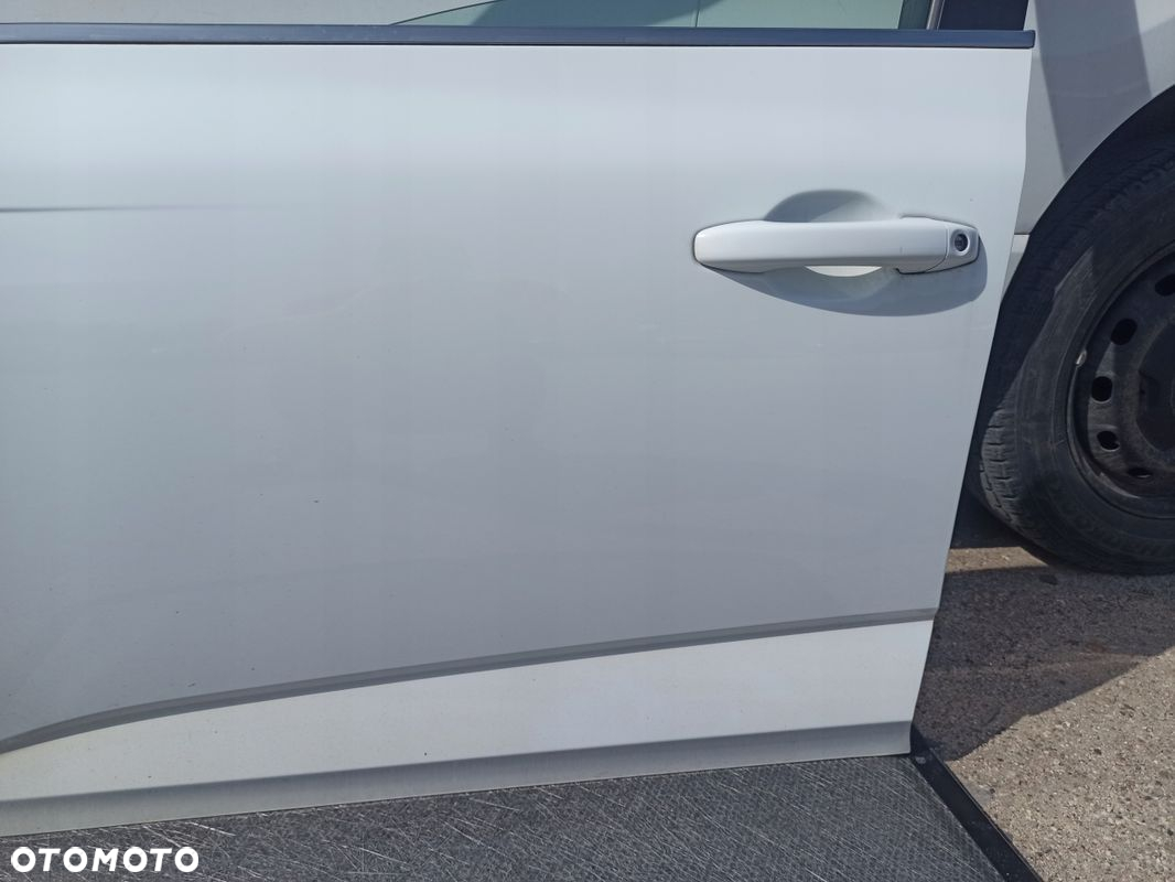 Drzwi lewy przód kompletne RENAULT MEGANE IV KOMBI HB OV369 18r - 8