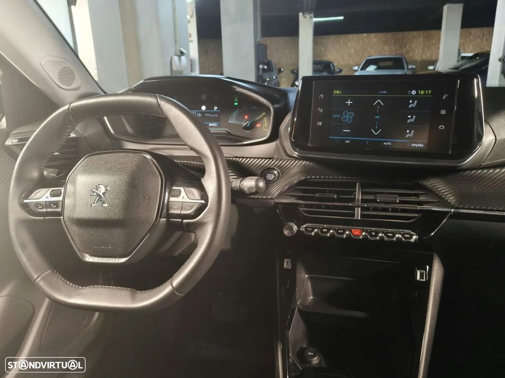 Peugeot e-2008 50 kWh Active Pack - 24