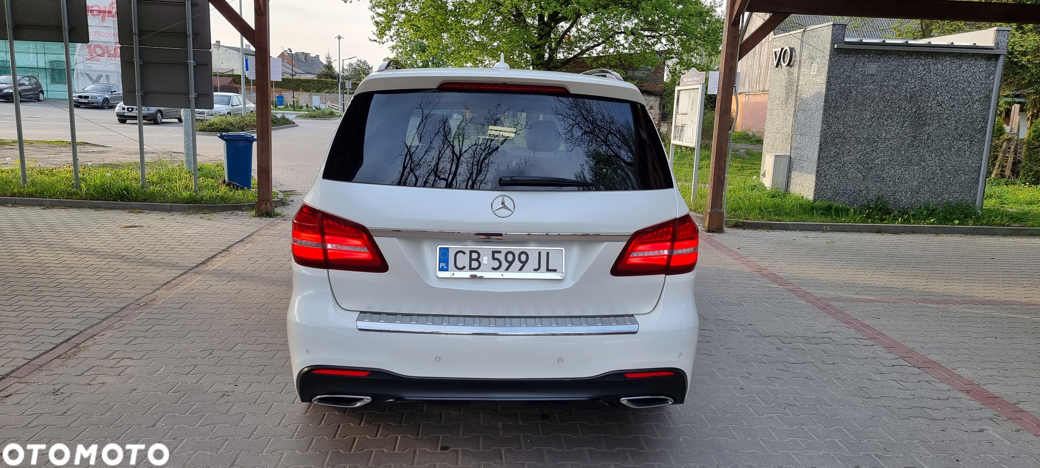 Mercedes-Benz GLS 350 d 4-Matic - 15