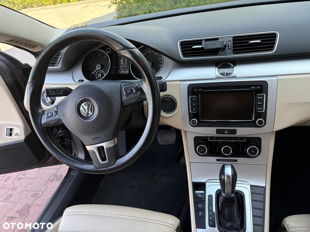 Volkswagen Passat CC - 2
