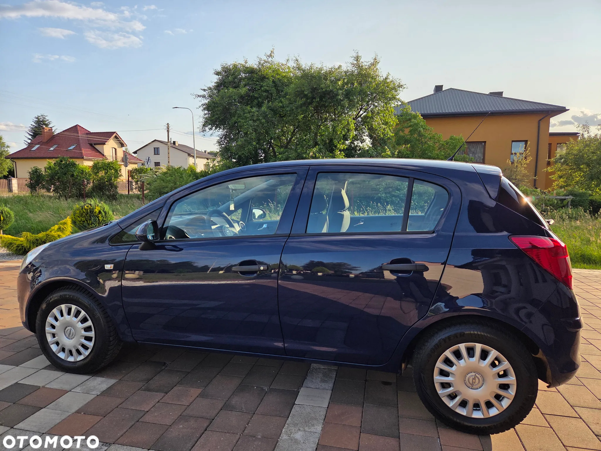 Opel Corsa 1.2 16V Color Edition - 8