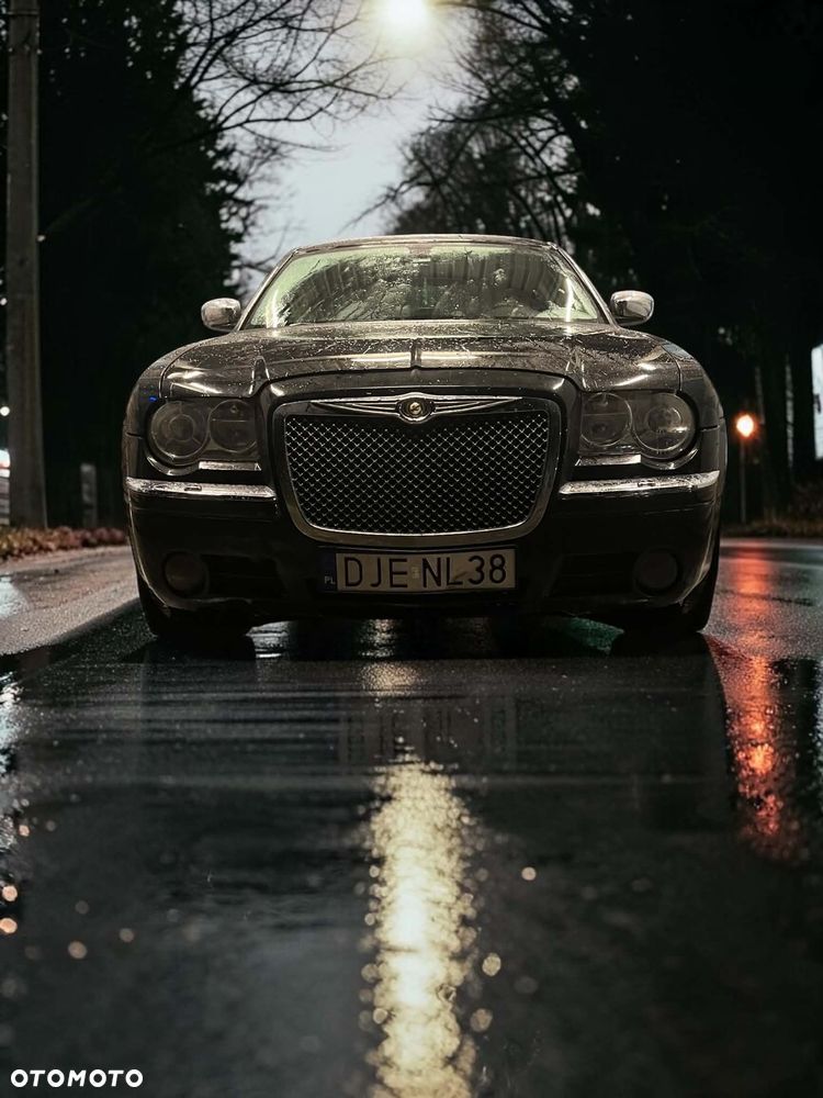 Chrysler 300C 2007 photo 2