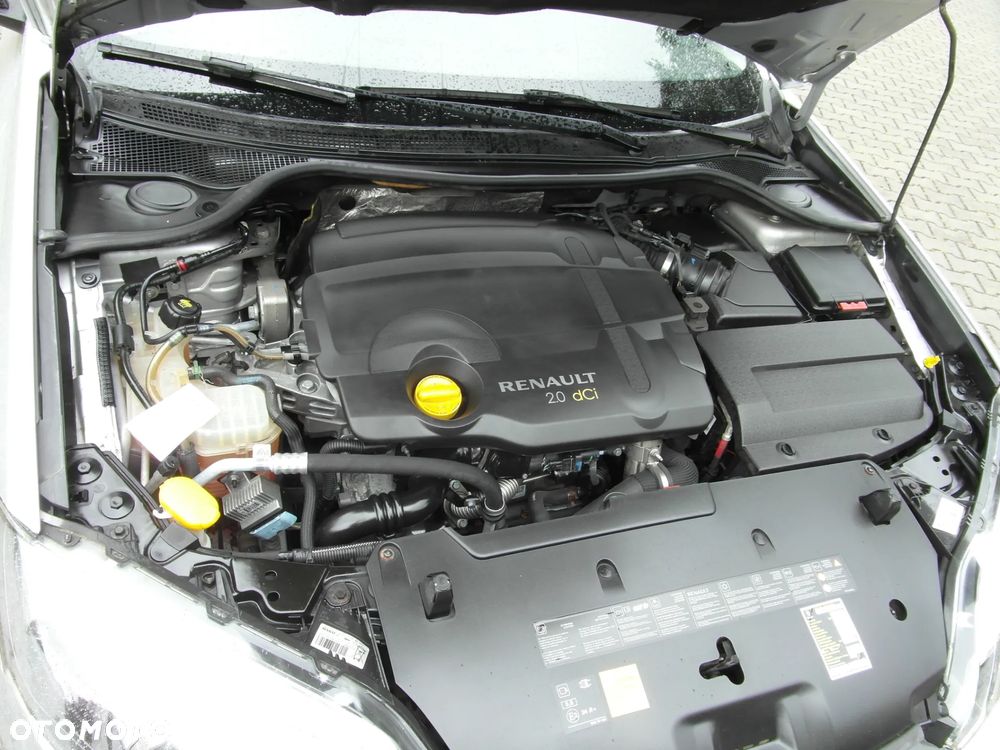 Renault Laguna ENERGY dCi 175 FAP Start & Stop GT - 39
