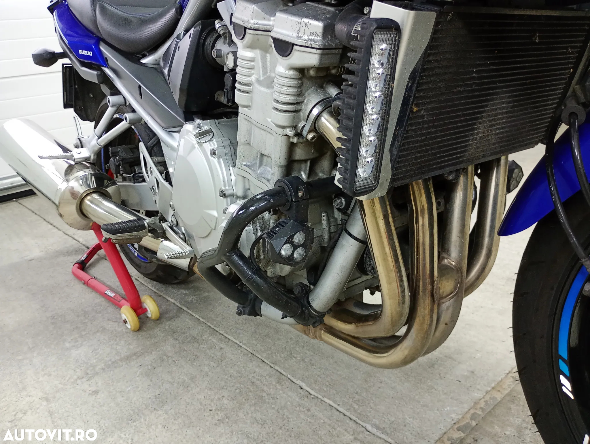 Suzuki GSF - Bandit - 9