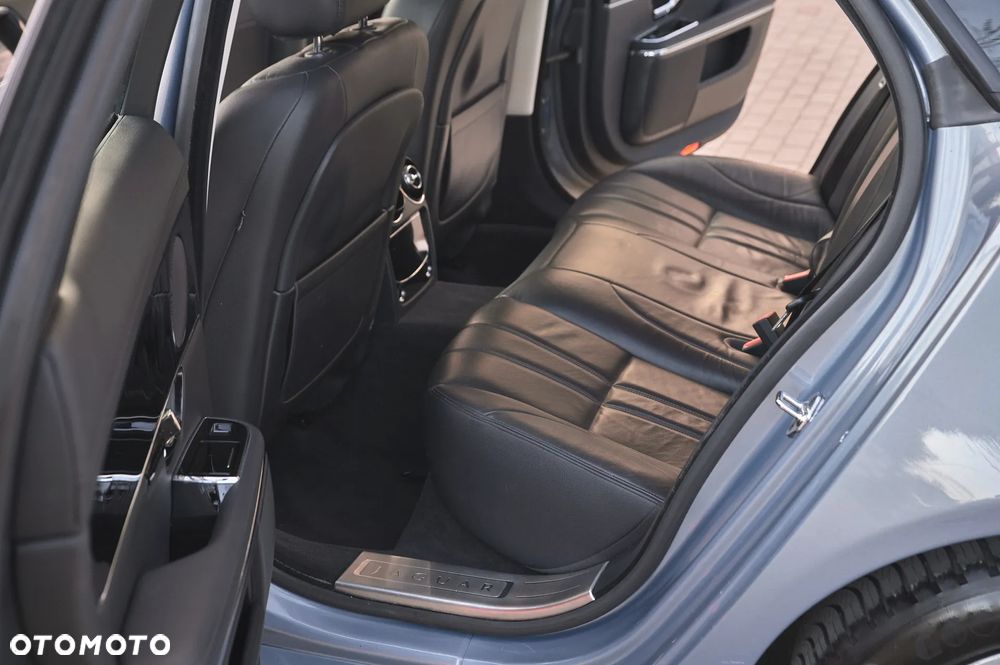 Jaguar XJ 3.0 V6 S Premium Luxury - 21
